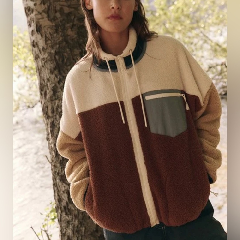 The Great Outdoors The Plush Terrain Full-Zip Up, Size XL